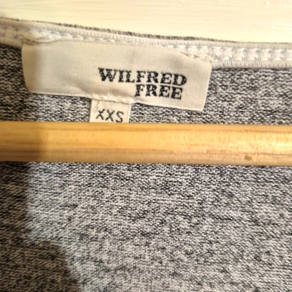 Aritzia Wilfred Free Lorelei Light Grey Dress Knit with Pockets Generous XXS - Picture 3 of 7